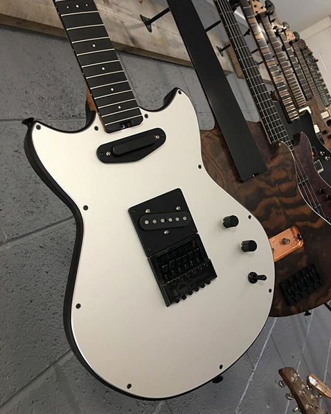 Alpher Instruments custom aluminum topped Manta Elite in progress Alpher Instruments custom aluminum topped Manta Elite in progress